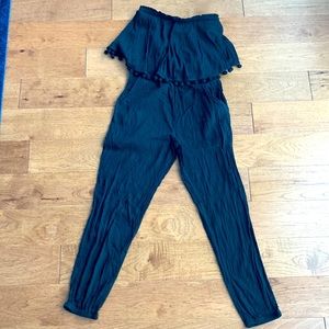 Aerie size small cotton Pom Pom jumpsuit good condition